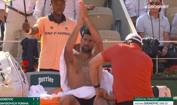 Novak Djokovic riles French Open crowd with sarcastic gesture during on  court massage | Tennis | Sport | Express.co.uk