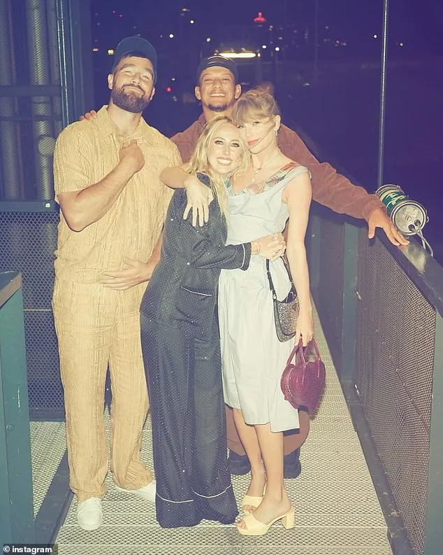 (From left to right) Travis Kelce, Patrick Mahomes, Brittany Mahomes and Taylor Swift