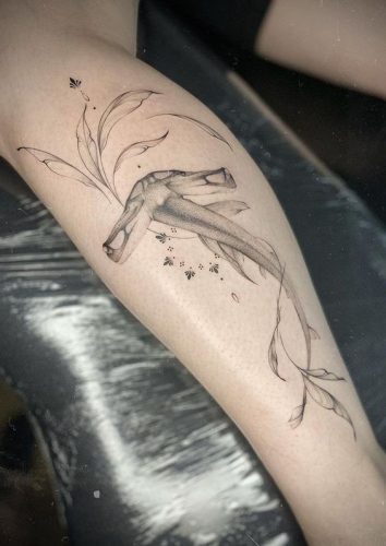 Explore 18 Stunning Shark Tattoo Designs for 2024: From Elegant Minimalism to Vibrant Watercolors