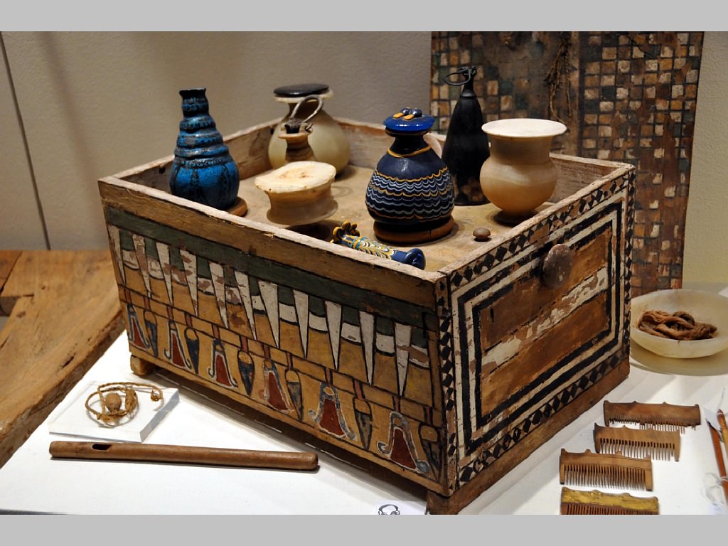 Unveiling Elegance: Explore the Ancient Beauty of a 3,400-Year-Old Egyptian Royal Makeup Box