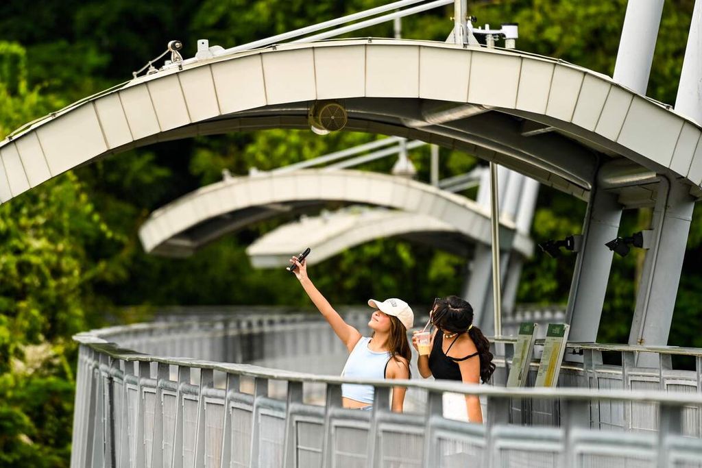 Visitors took photos at Fort Siloso on Sentosa Island, Singapore, on December 16, 2022.