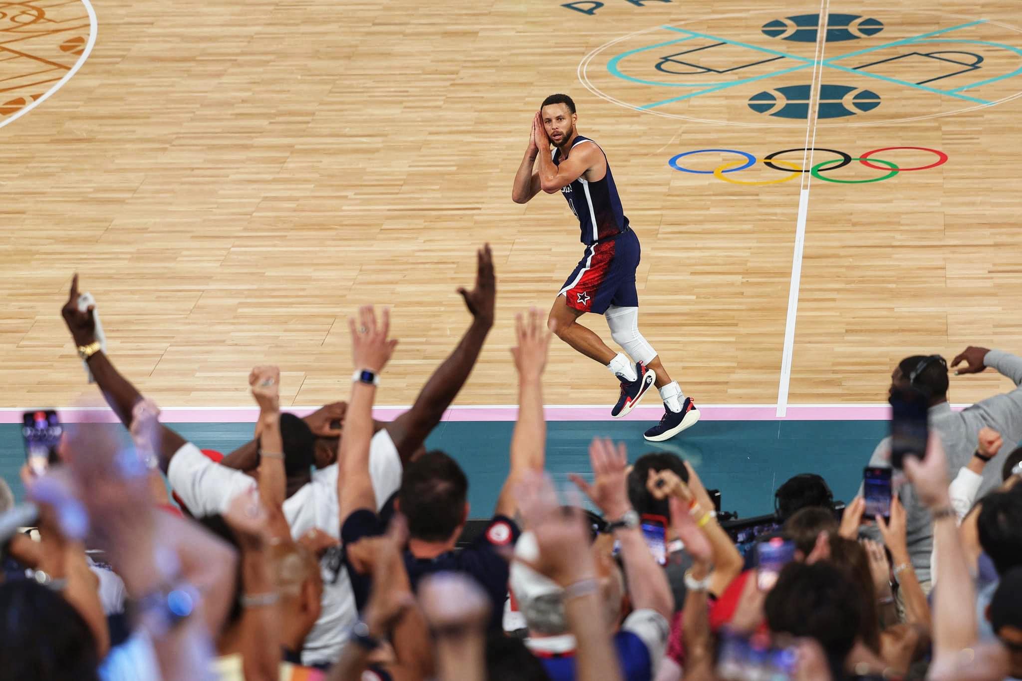 Stephen Curry scores 3 points in the final minute, US team wins 2024